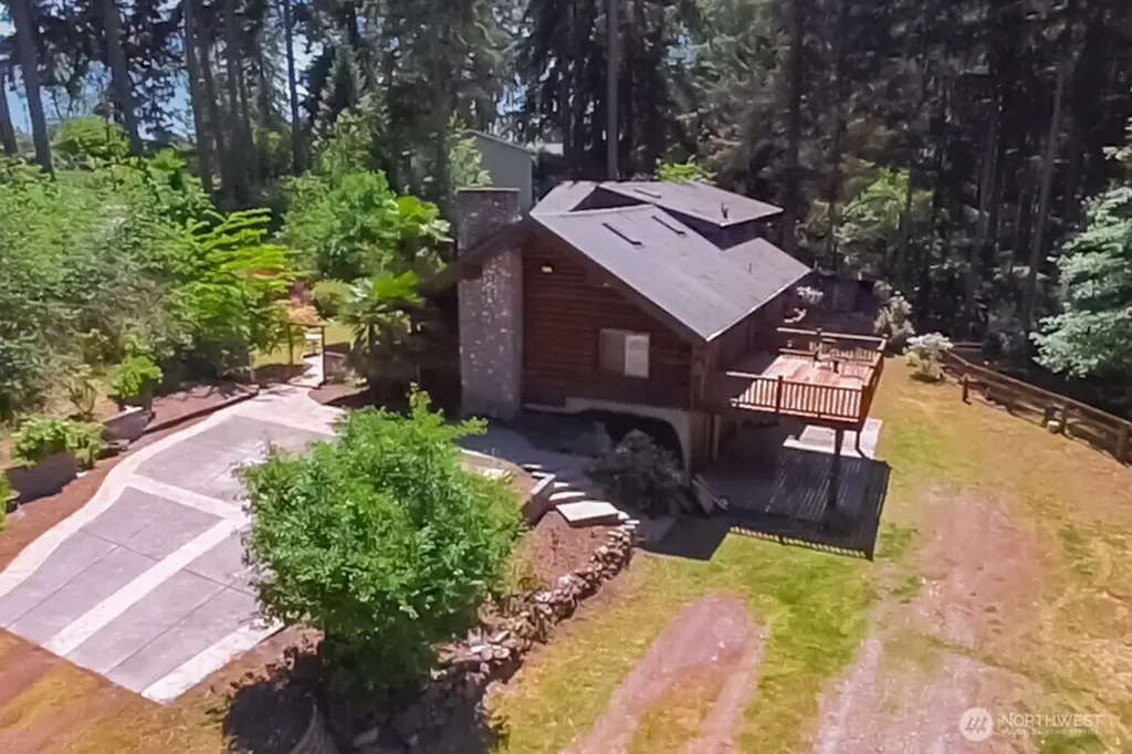 36233 28th Avenue S Federal Way WA 98003