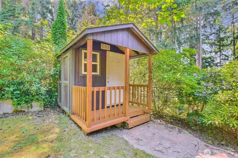 36233 28th Avenue S Federal Way WA 98003