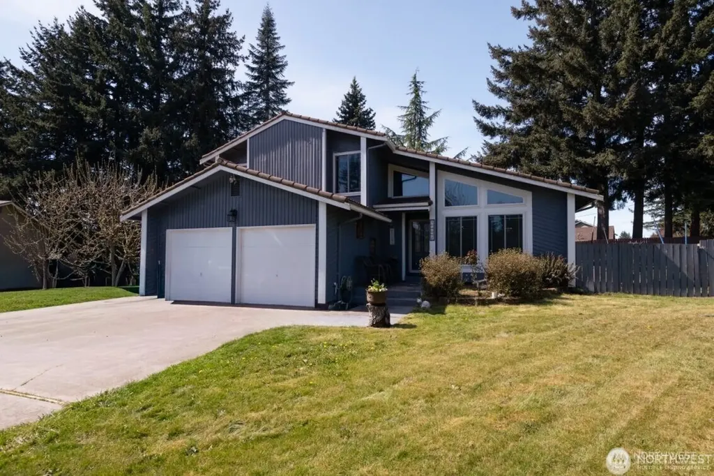 1427 33rd Avenue Ct SW Puyallup WA 98373