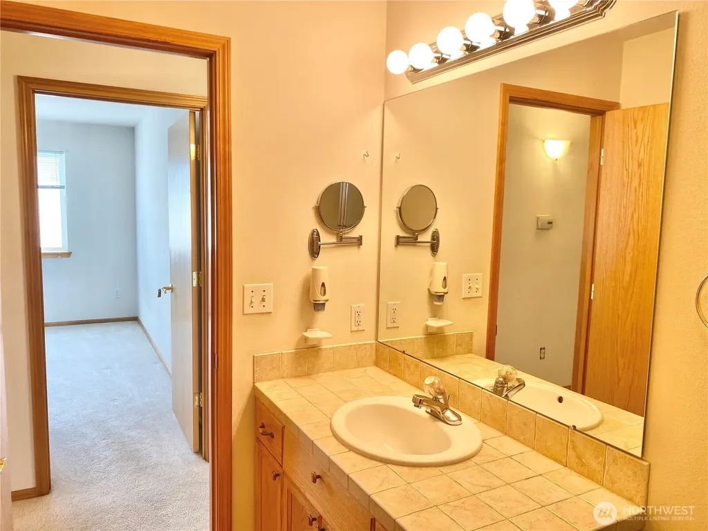 4634 Boardwalk Drive Bellingham WA 98226
