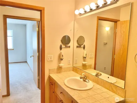 4634 Boardwalk Drive Bellingham WA 98226