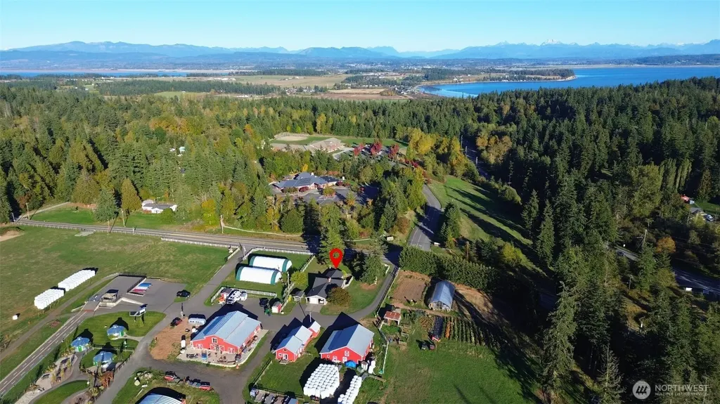 615 Arrowhead Road Camano Island WA 98282