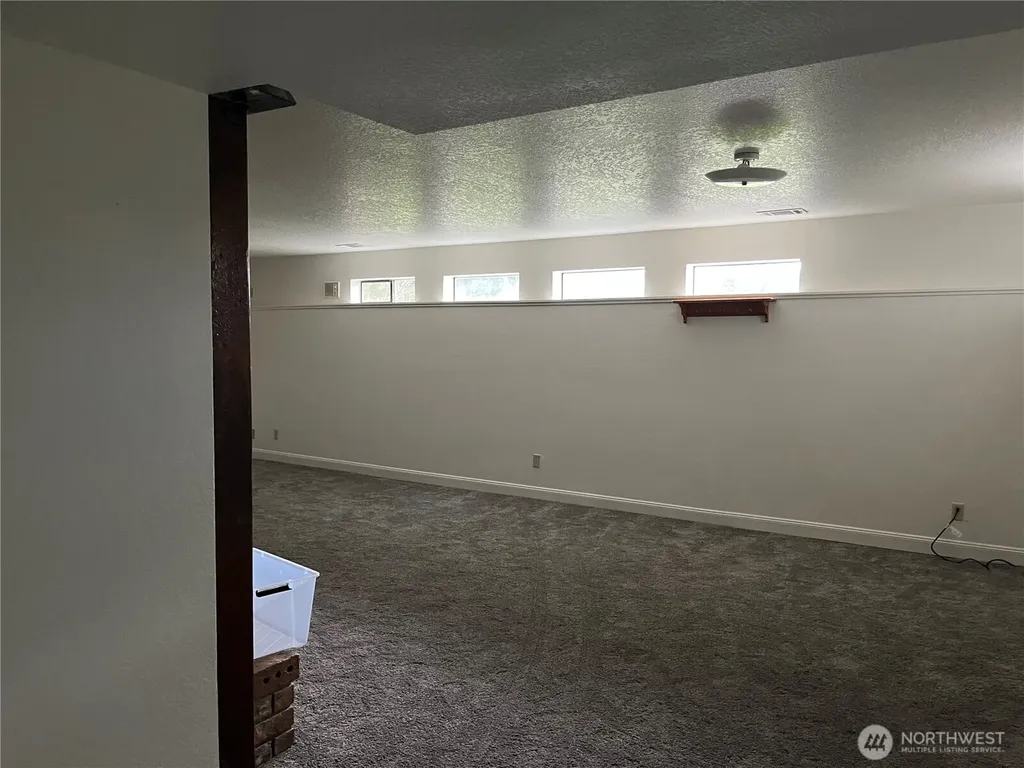 615 Arrowhead Road Camano Island WA 98282