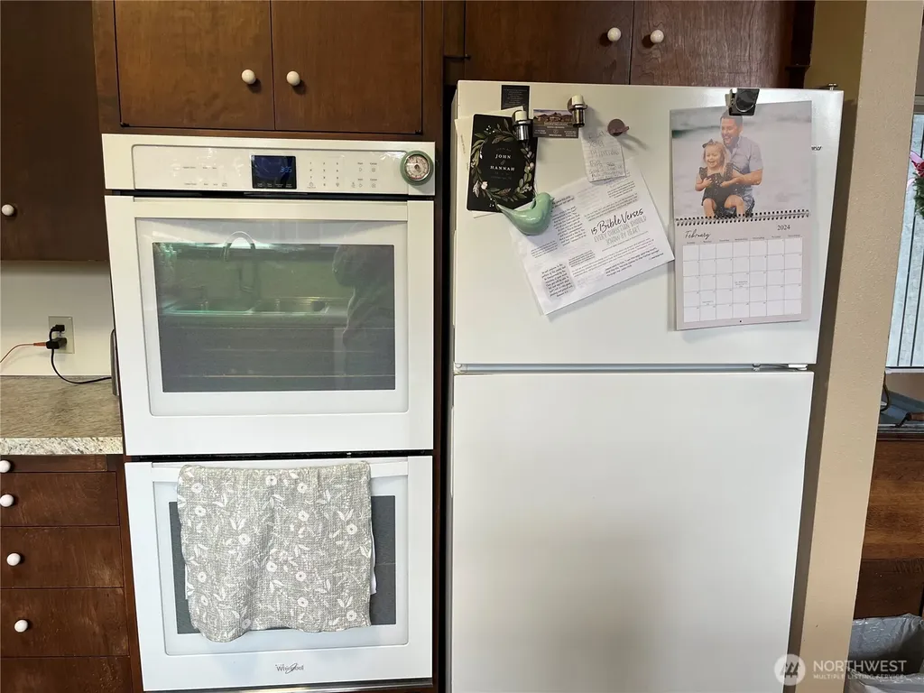 615 Arrowhead Road Camano Island WA 98282