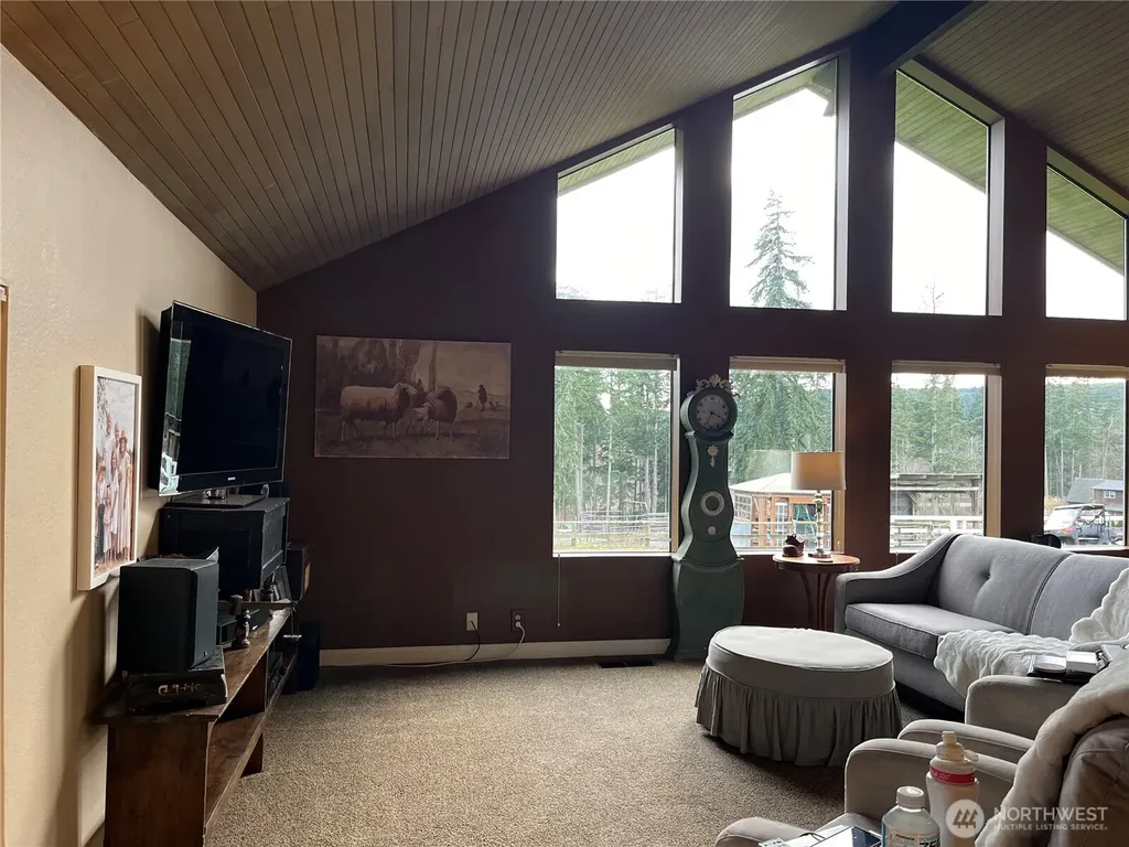 615 Arrowhead Road Camano Island WA 98282