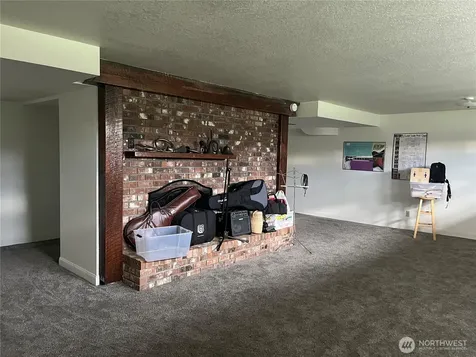 615 Arrowhead Road Camano Island WA 98282
