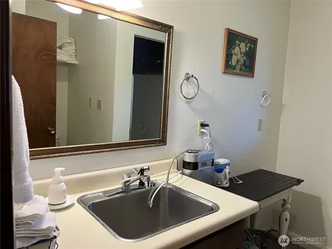 615 Arrowhead Road Camano Island WA 98282