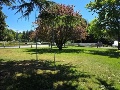 615 Arrowhead Road Camano Island WA 98282
