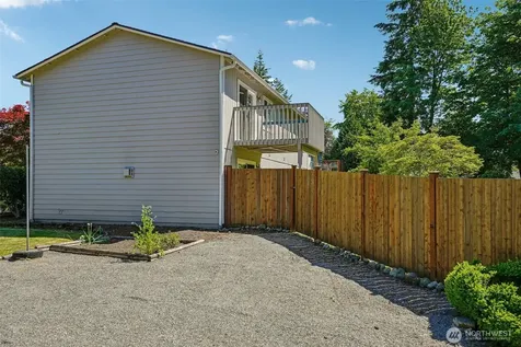 26555 220th Place SE Maple Valley WA 98038