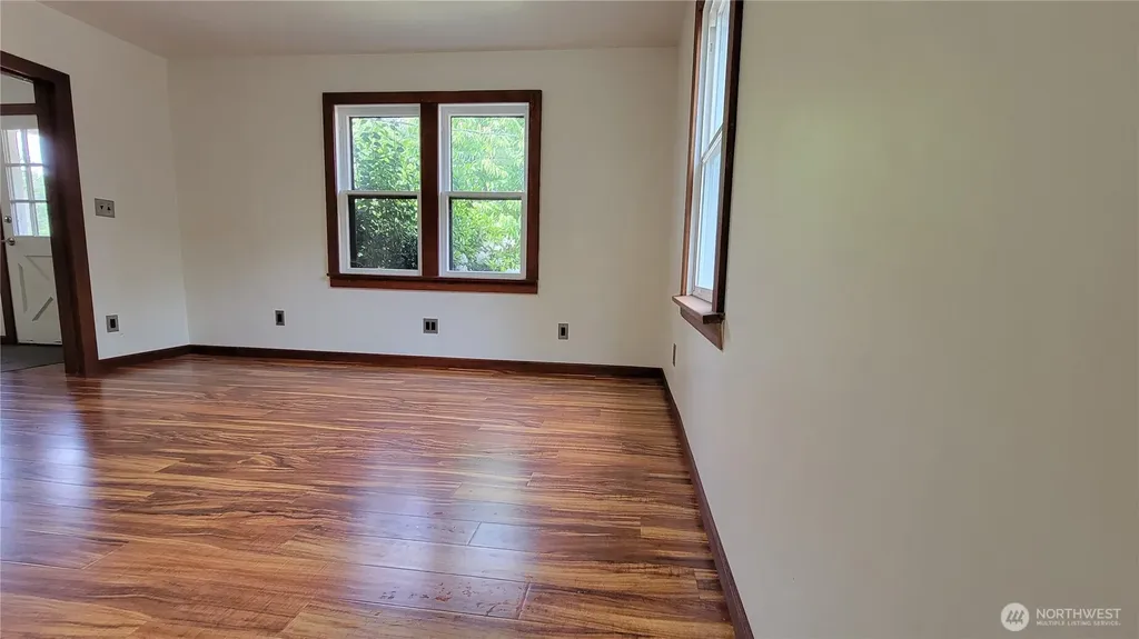 18661 Renton-maple Valley Road Maple Valley WA 98038