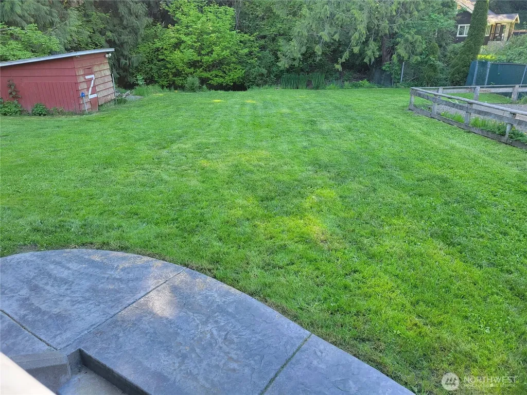 18661 Renton-maple Valley Road Maple Valley WA 98038