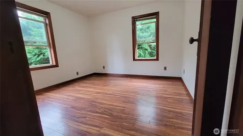 18661 Renton-maple Valley Road Maple Valley WA 98038