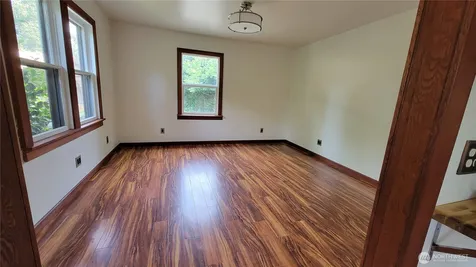18661 Renton-maple Valley Road Maple Valley WA 98038