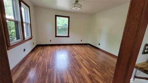 18661 Renton-maple Valley Road Maple Valley WA 98038