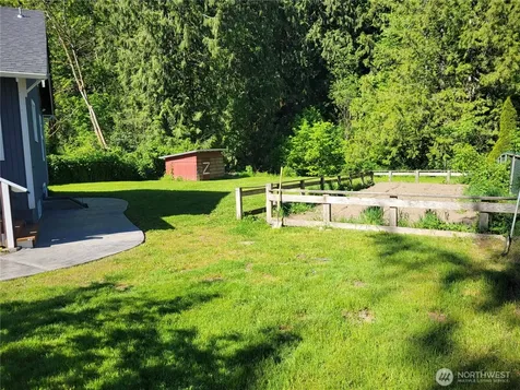 18661 Renton-maple Valley Road Maple Valley WA 98038