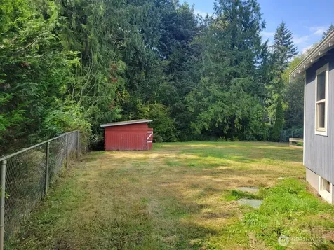 18661 Renton-maple Valley Road Maple Valley WA 98038