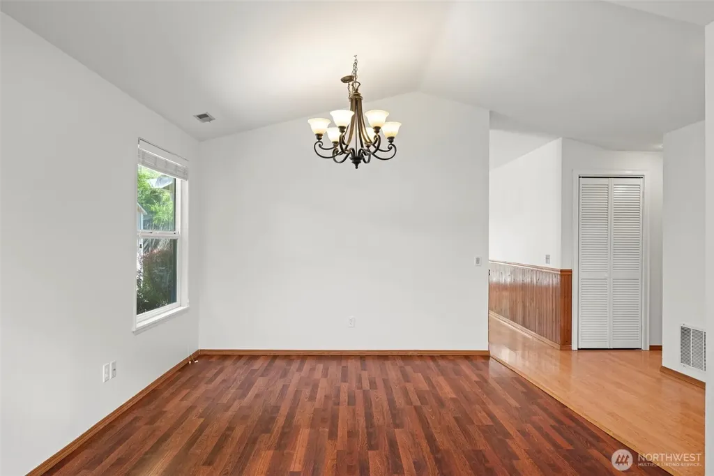 4929 Enetai Avenue NE Tacoma WA 98422