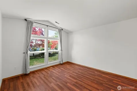 4929 Enetai Avenue NE Tacoma WA 98422
