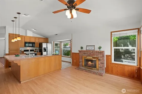 4929 Enetai Avenue NE Tacoma WA 98422