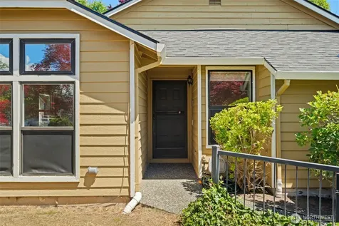 4929 Enetai Avenue NE Tacoma WA 98422