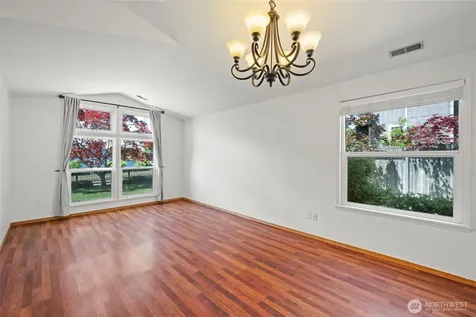 4929 Enetai Avenue NE Tacoma WA 98422