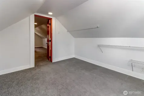 320 Williams Avenue N Renton WA 98057