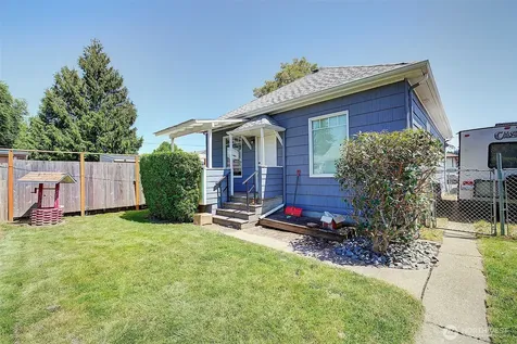 320 Williams Avenue N Renton WA 98057