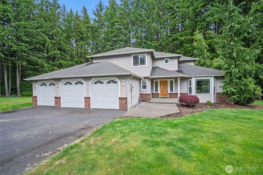 2627 141st Street NW Marysville WA 98271