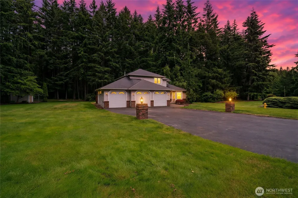 2627 141st Street NW Marysville WA 98271