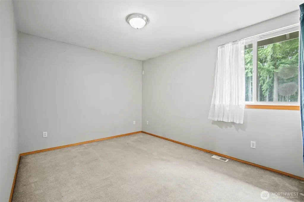 2627 141st Street NW Marysville WA 98271