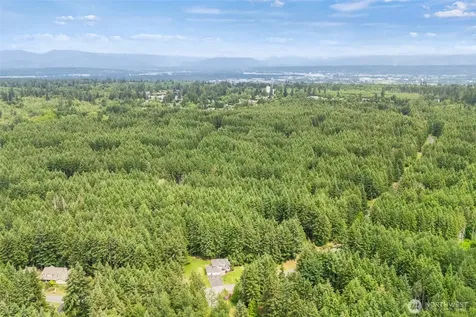 2627 141st Street NW Marysville WA 98271