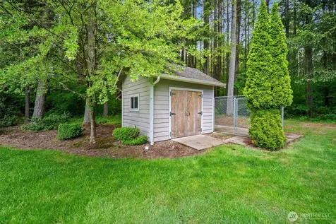 2627 141st Street NW Marysville WA 98271