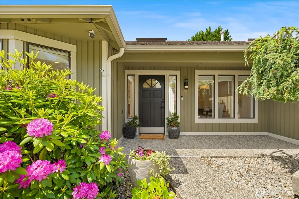 14821 104th Avenue NE Bothell WA 98011