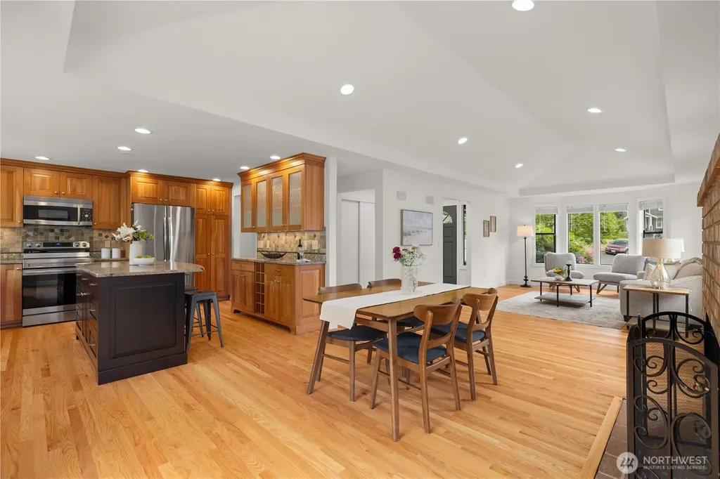 14821 104th Avenue NE Bothell WA 98011