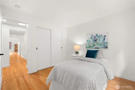 14821 104th Avenue NE Bothell WA 98011