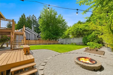 14821 104th Avenue NE Bothell WA 98011