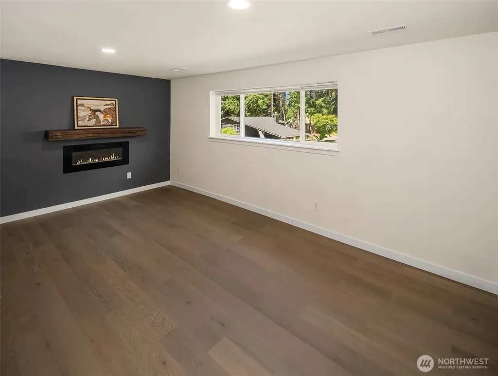 2512 Natalie Lane Tacoma WA 98388