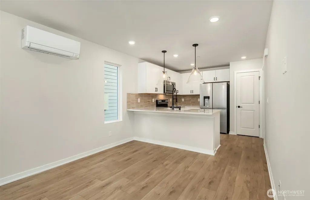 16033 23rd Avenue NE Marysville WA 98271