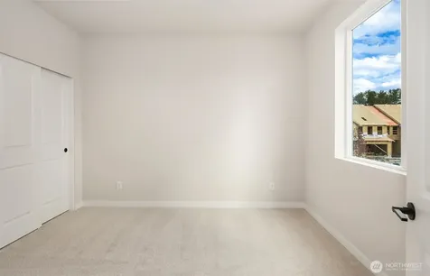 16033 23rd Avenue NE Marysville WA 98271
