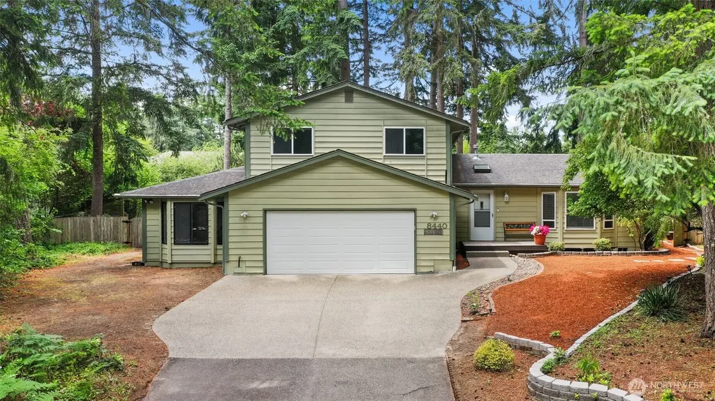8440 Homestead Avenue NE Olympia WA 98516