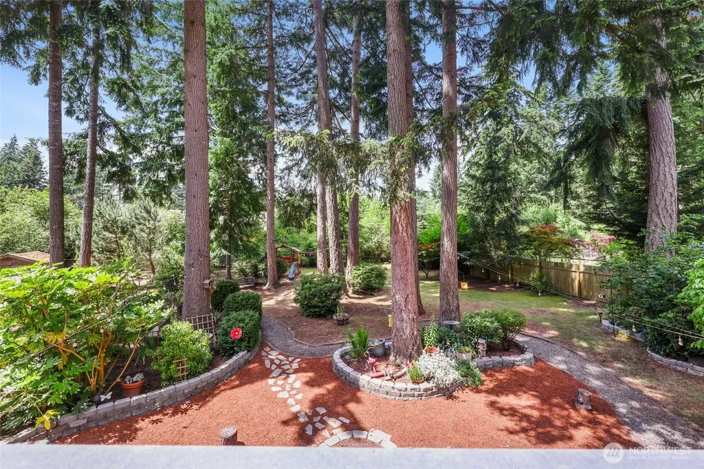 8440 Homestead Avenue NE Olympia WA 98516