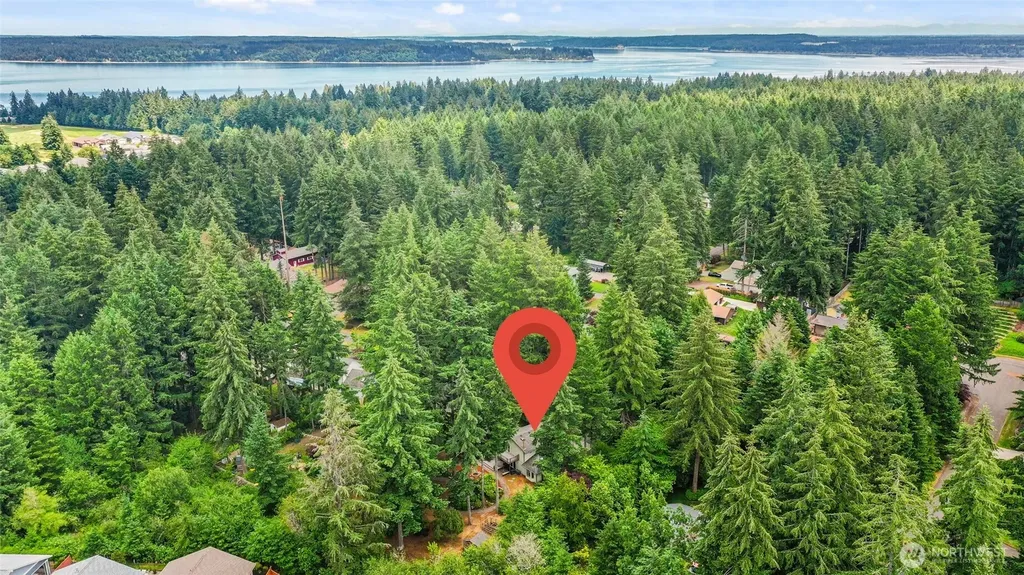 8440 Homestead Avenue NE Olympia WA 98516