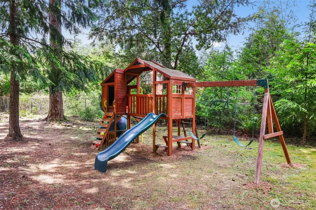 8440 Homestead Avenue NE Olympia WA 98516