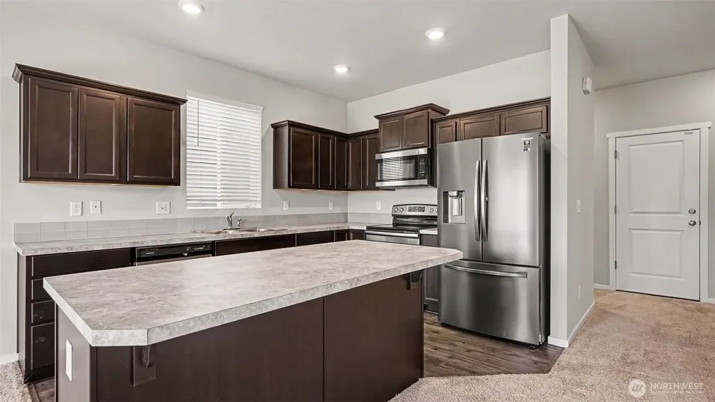 18220 110th Avenue E Puyallup WA 98374