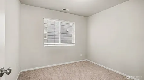 18220 110th Avenue E Puyallup WA 98374