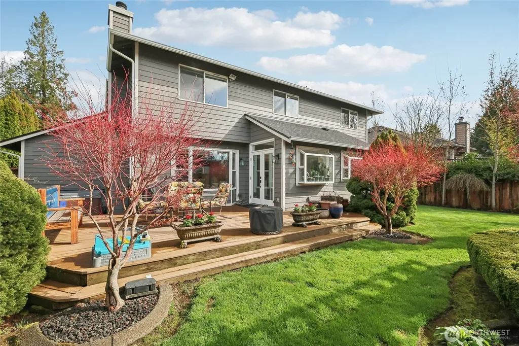 21611 SE 257th Place Maple Valley WA 98038