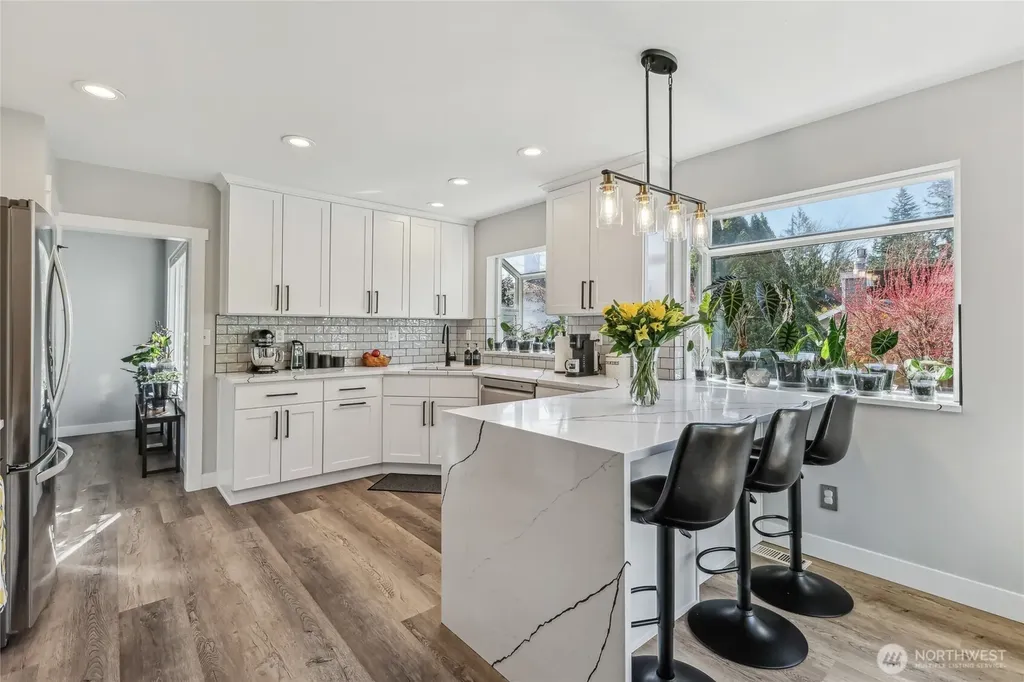 21611 SE 257th Place Maple Valley WA 98038