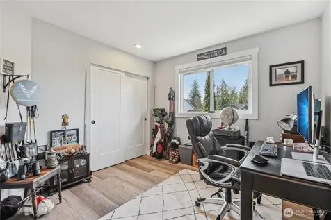 21611 SE 257th Place Maple Valley WA 98038