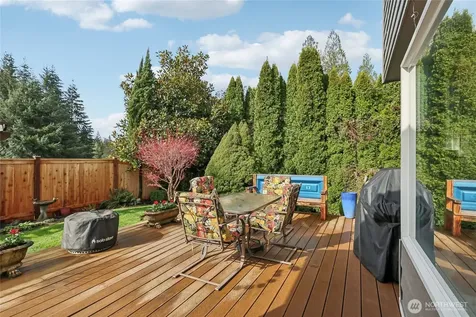 21611 SE 257th Place Maple Valley WA 98038