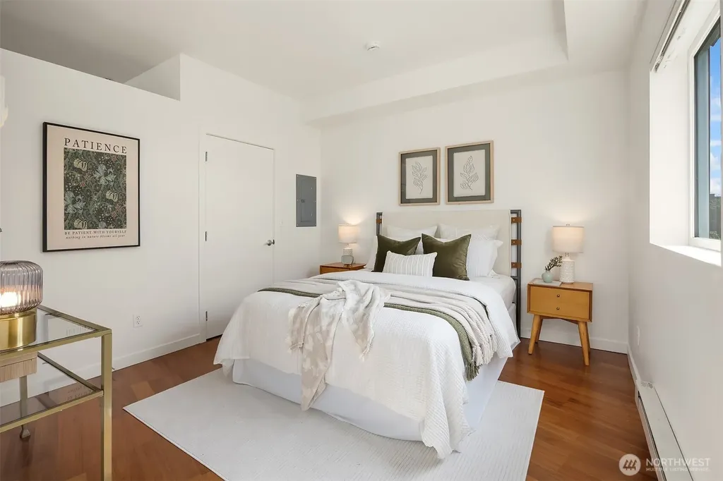 2960 Eastlake Avenue E Seattle WA 98102